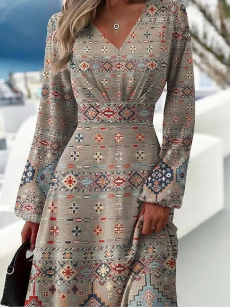 Slim Fit Fashionable Dress With Flared Sleeves Sexy V-neck Long Sleeved