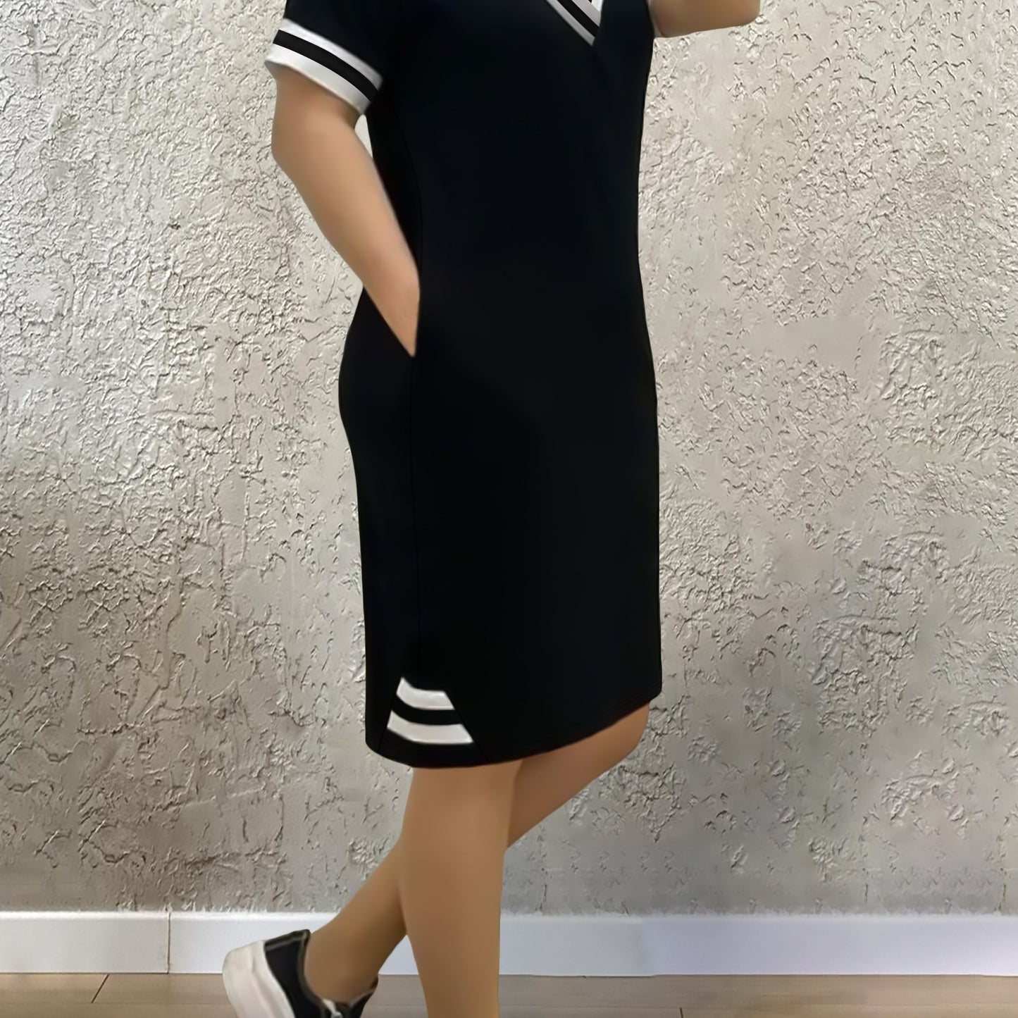 Short Sleeve, V-Neck With Pocket Summer Dress