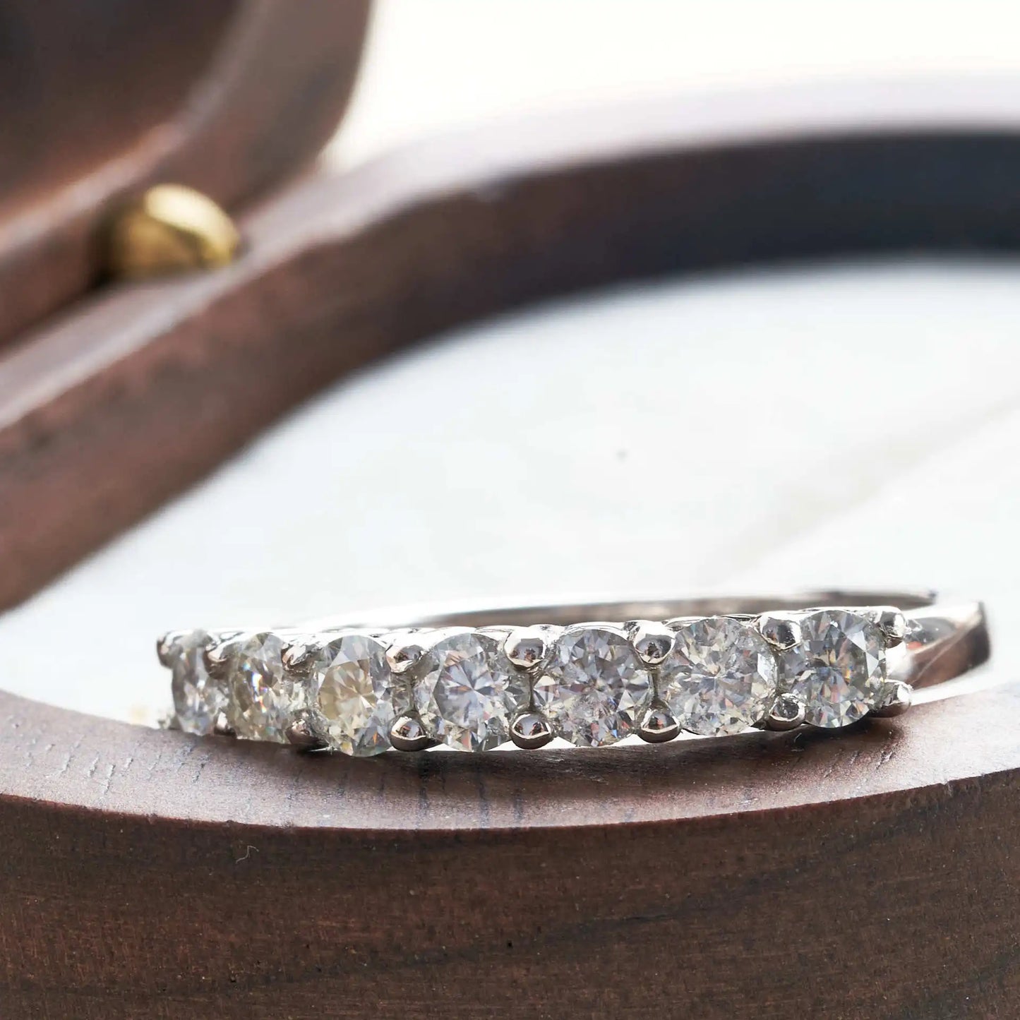 Round Moissanite Luxury Silver Ring