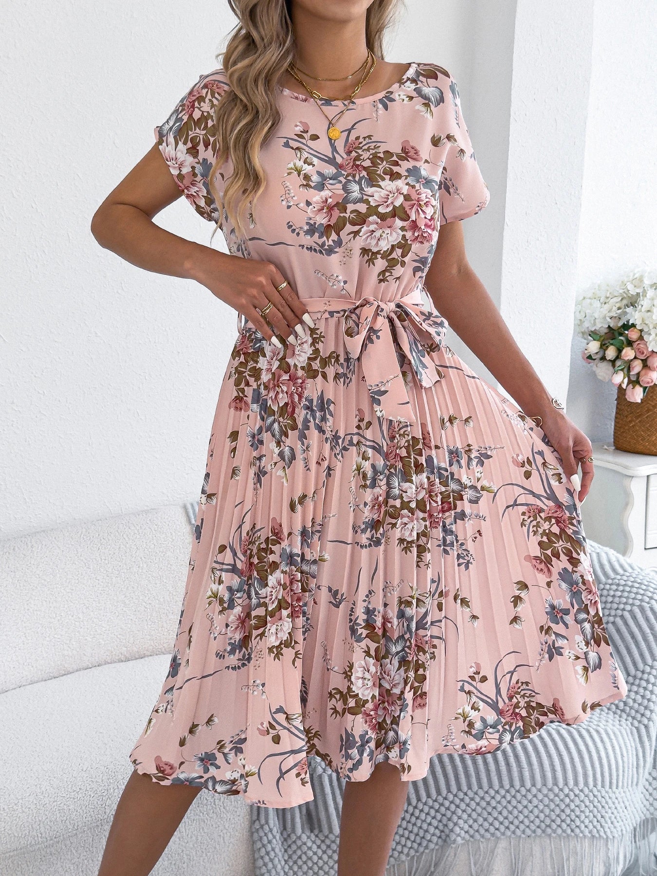 Spring Summer Round Neck Lace Up Short Sleeve Pleated Maxi Dress