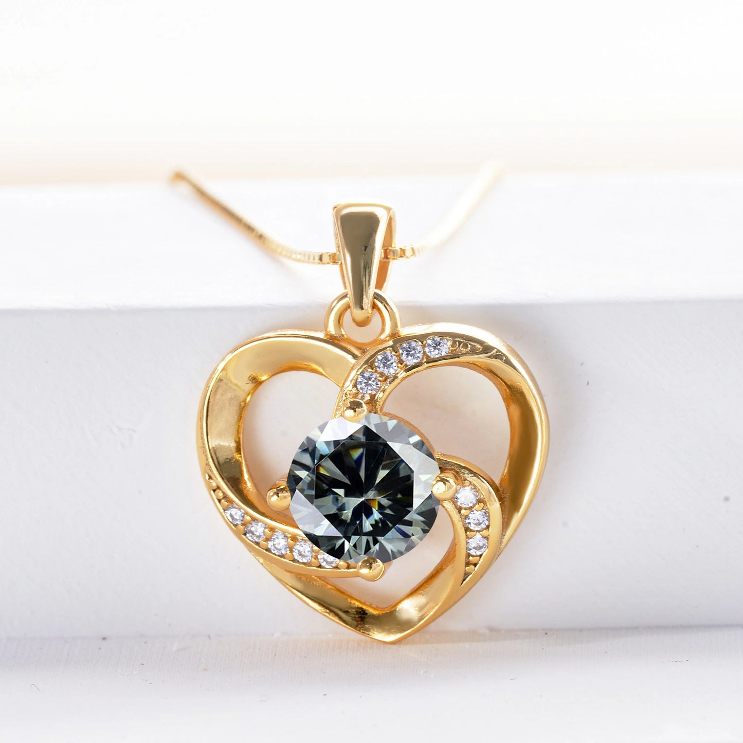 Gold Plated Classic Heart Pendant Necklace