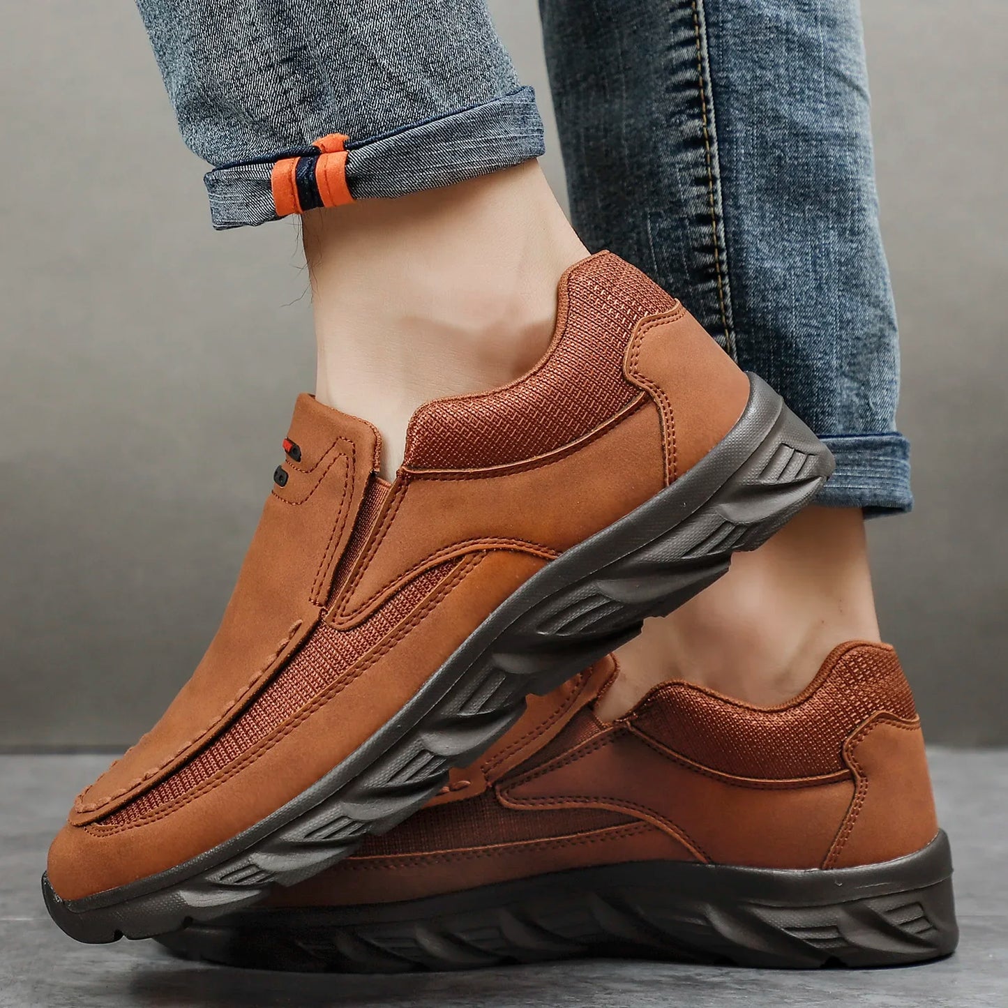 Men Sneakers Comfortable Leather Flat Footwear For Men