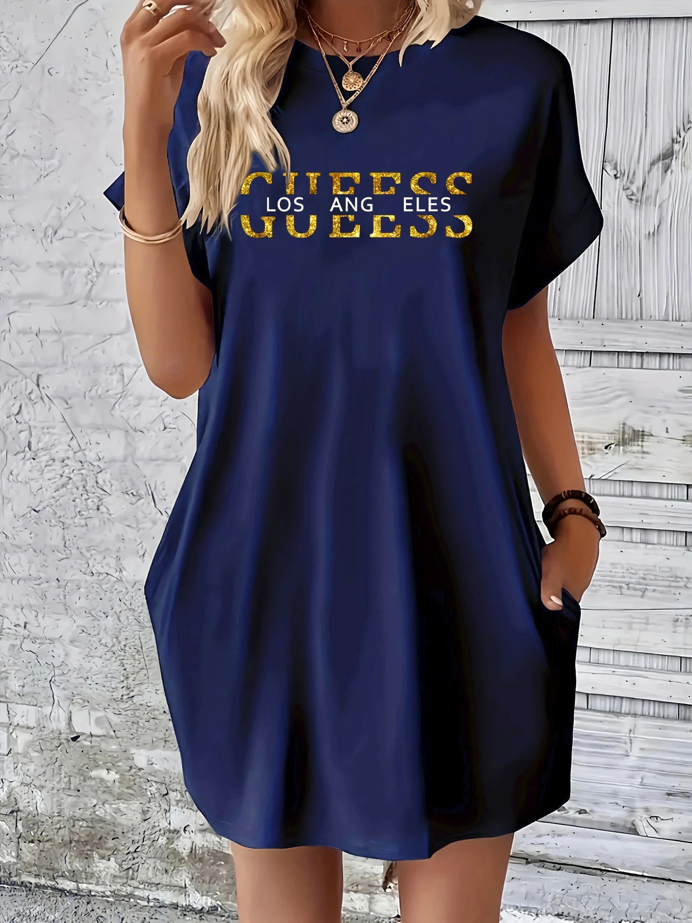 Gueess Los Angeles letter pattern print round neck short sleeved pocket comfortable Dress