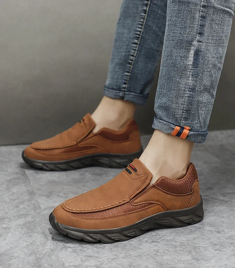 Men Sneakers Comfortable Leather Flat Footwear For Men