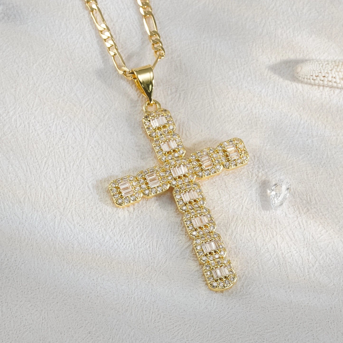 Woman Copper Plated 14K Gold Color Fashion Jewelry