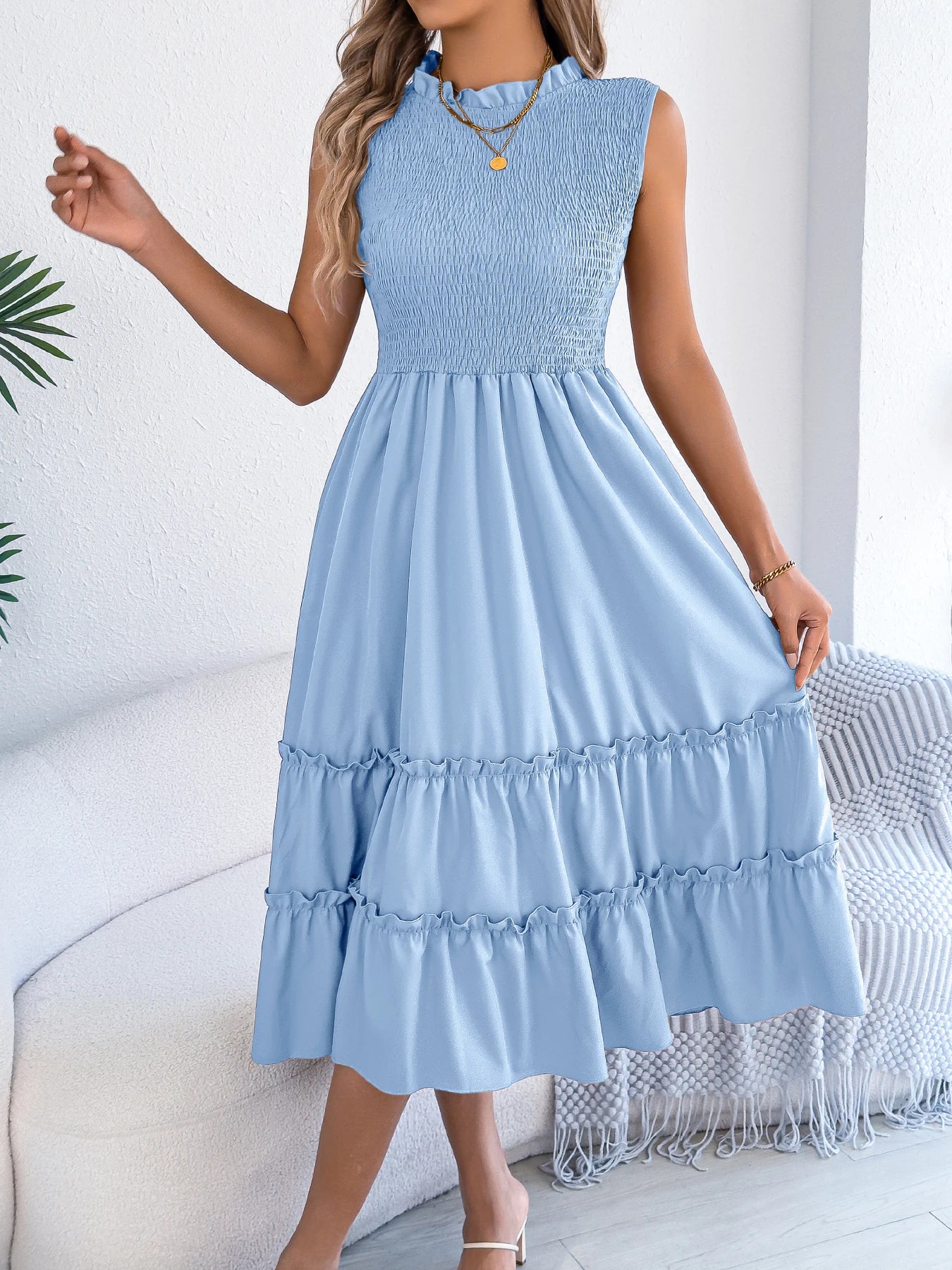 Sleeveless Lace Trim Round Neck