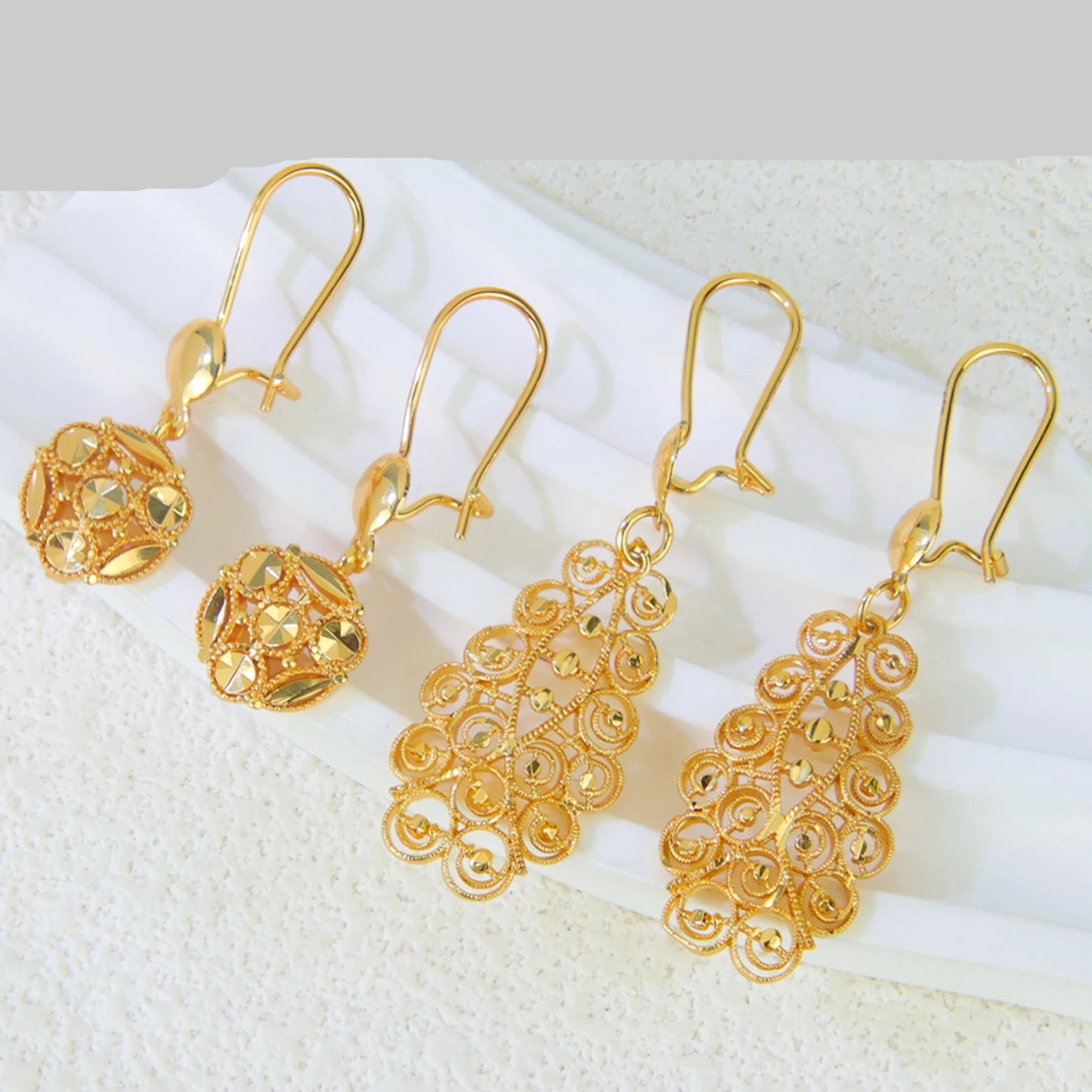 Classic  Jewelry Set 21k Gold Plated Necklace Bracelet Earrings