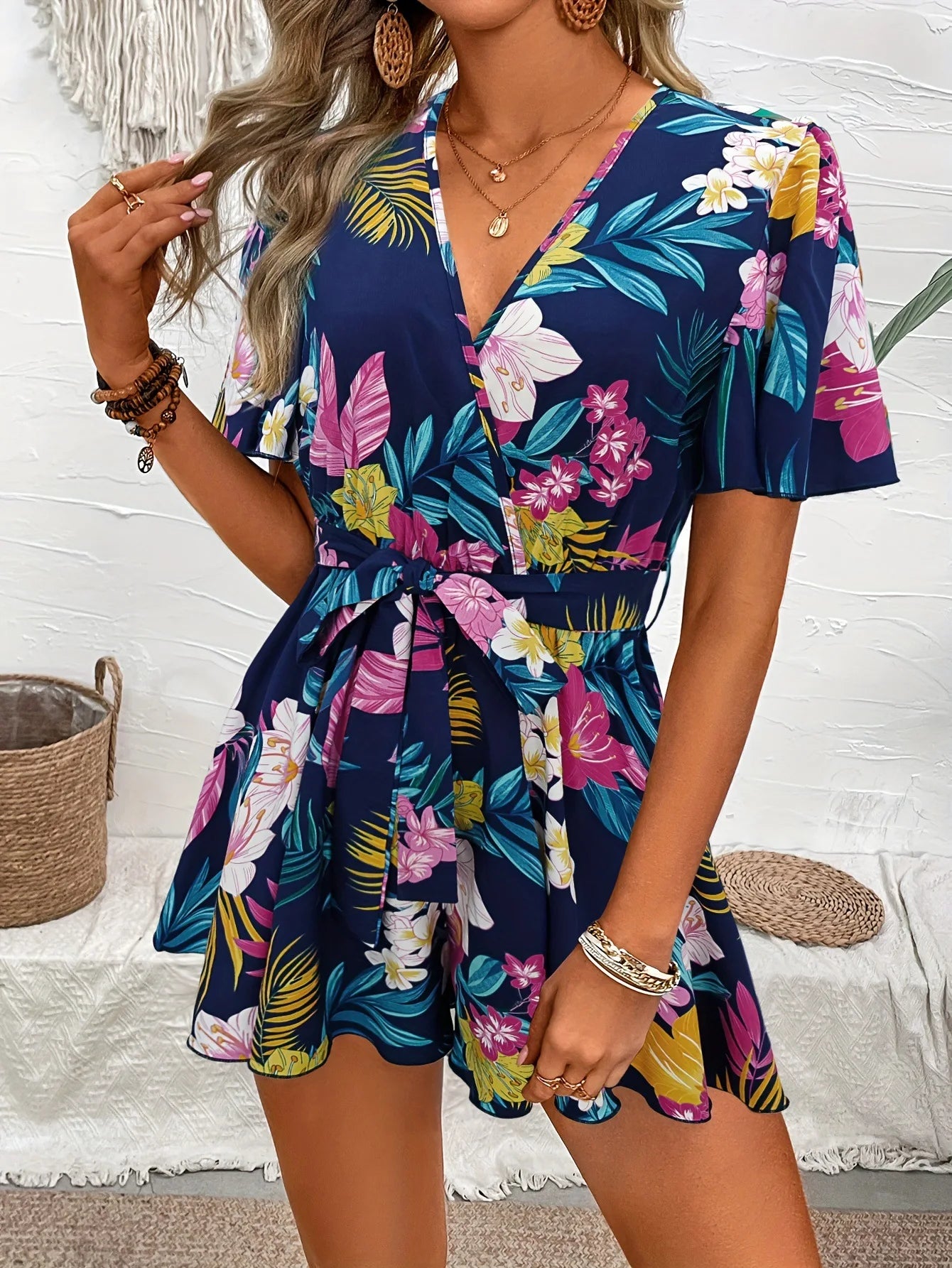 Vacation Wind Lotus Leaf Sleeves V-neck Belt