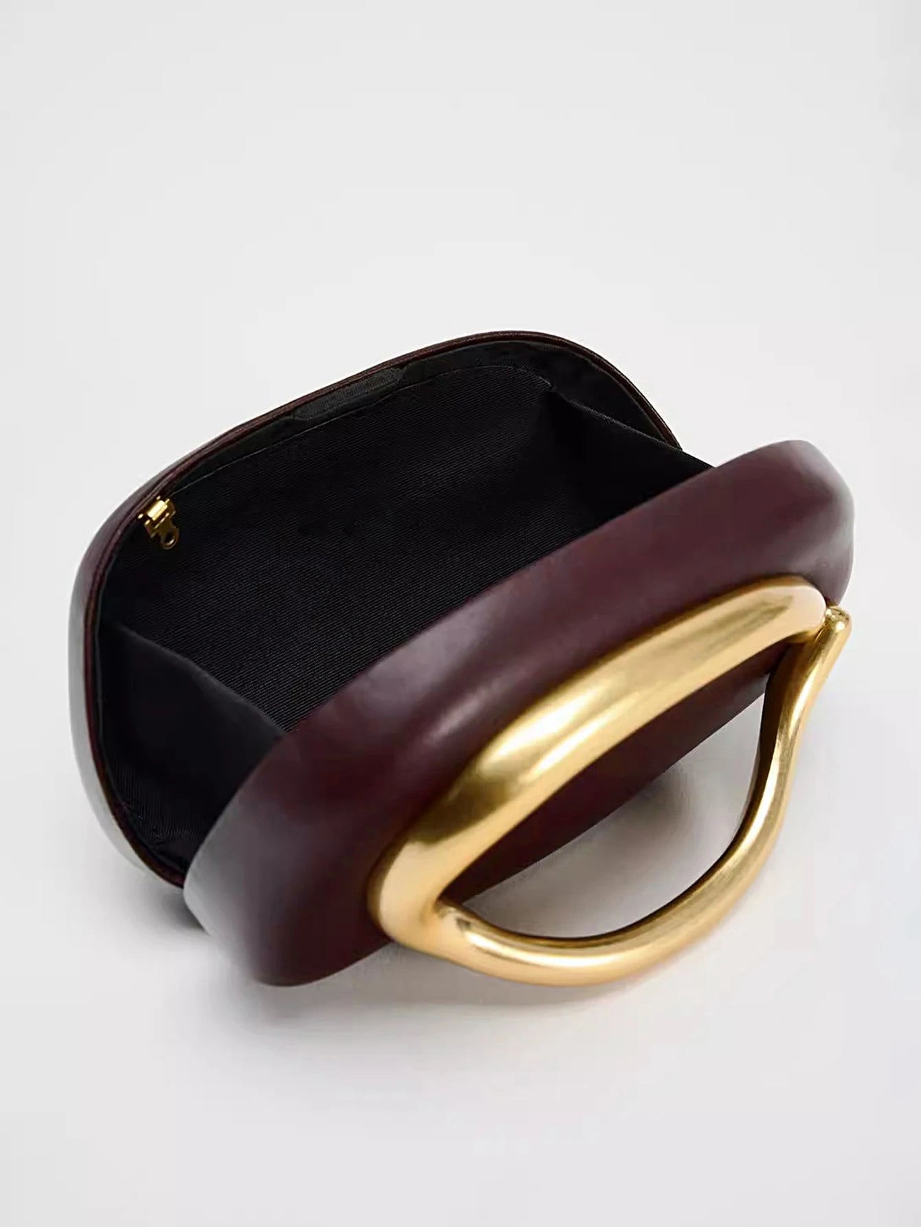 Metal Closure Clutch Evening Bags For Women Luxury Designer Handbag MINI wallet Vintage Elegant Oval Box Chain Strap Shoulder