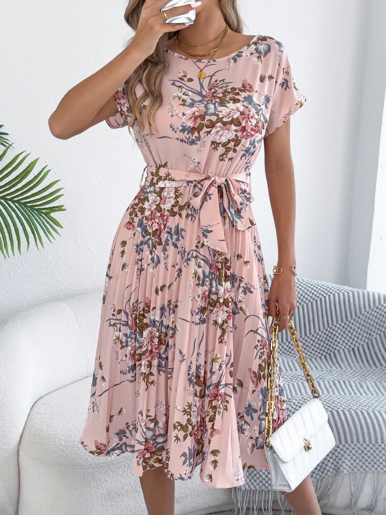 Spring Summer Round Neck Lace Up Short Sleeve Pleated Maxi Dress