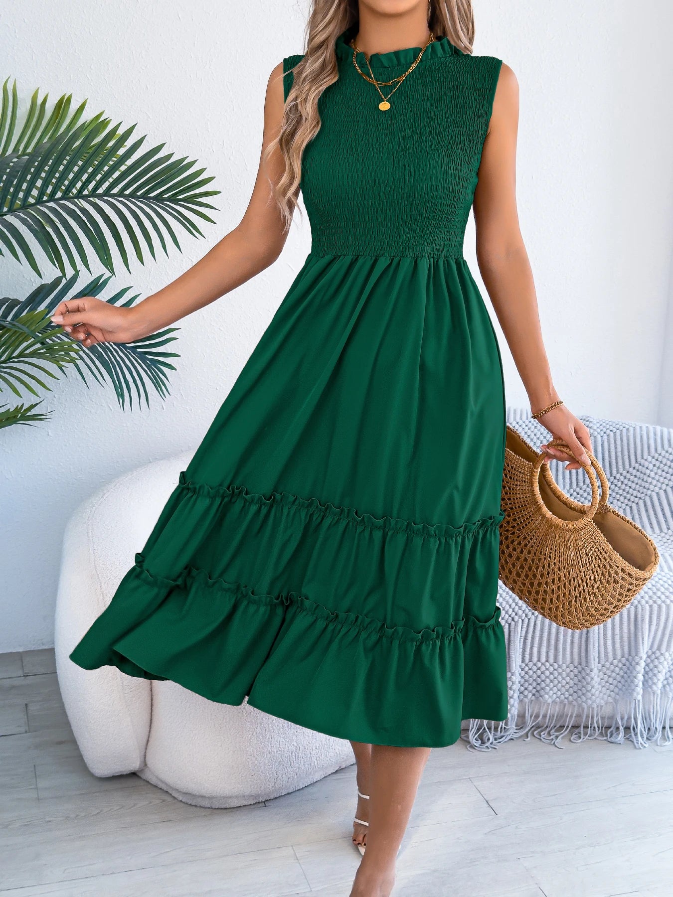 Sleeveless Lace Trim Round Neck