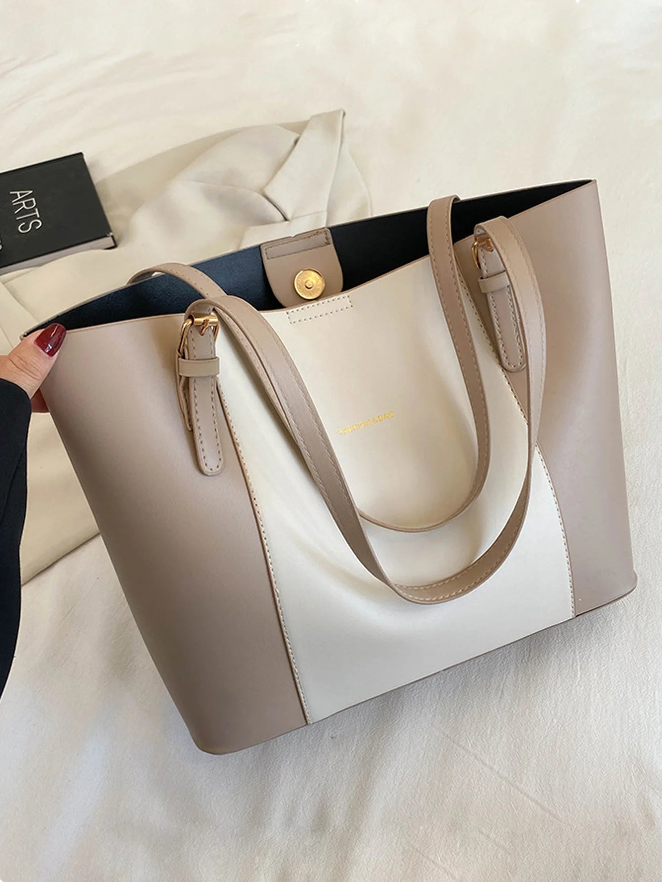 Simple and new stylish large capacity shoulder  bag
