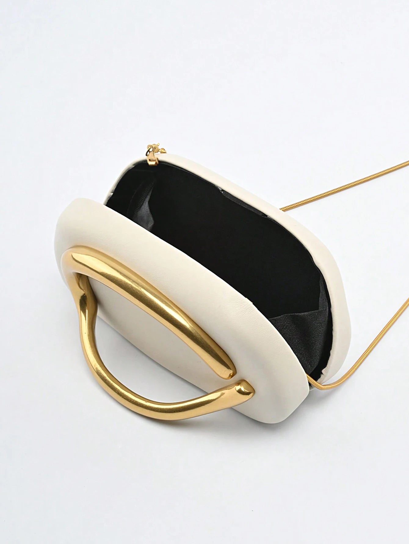 Metal Closure Clutch Evening Bags For Women Luxury Designer Handbag MINI wallet Vintage Elegant Oval Box Chain Strap Shoulder